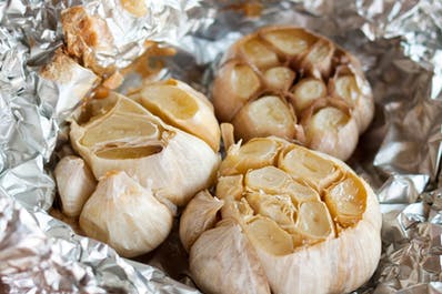 How to Roast Garlic and Stay Healthy all Year